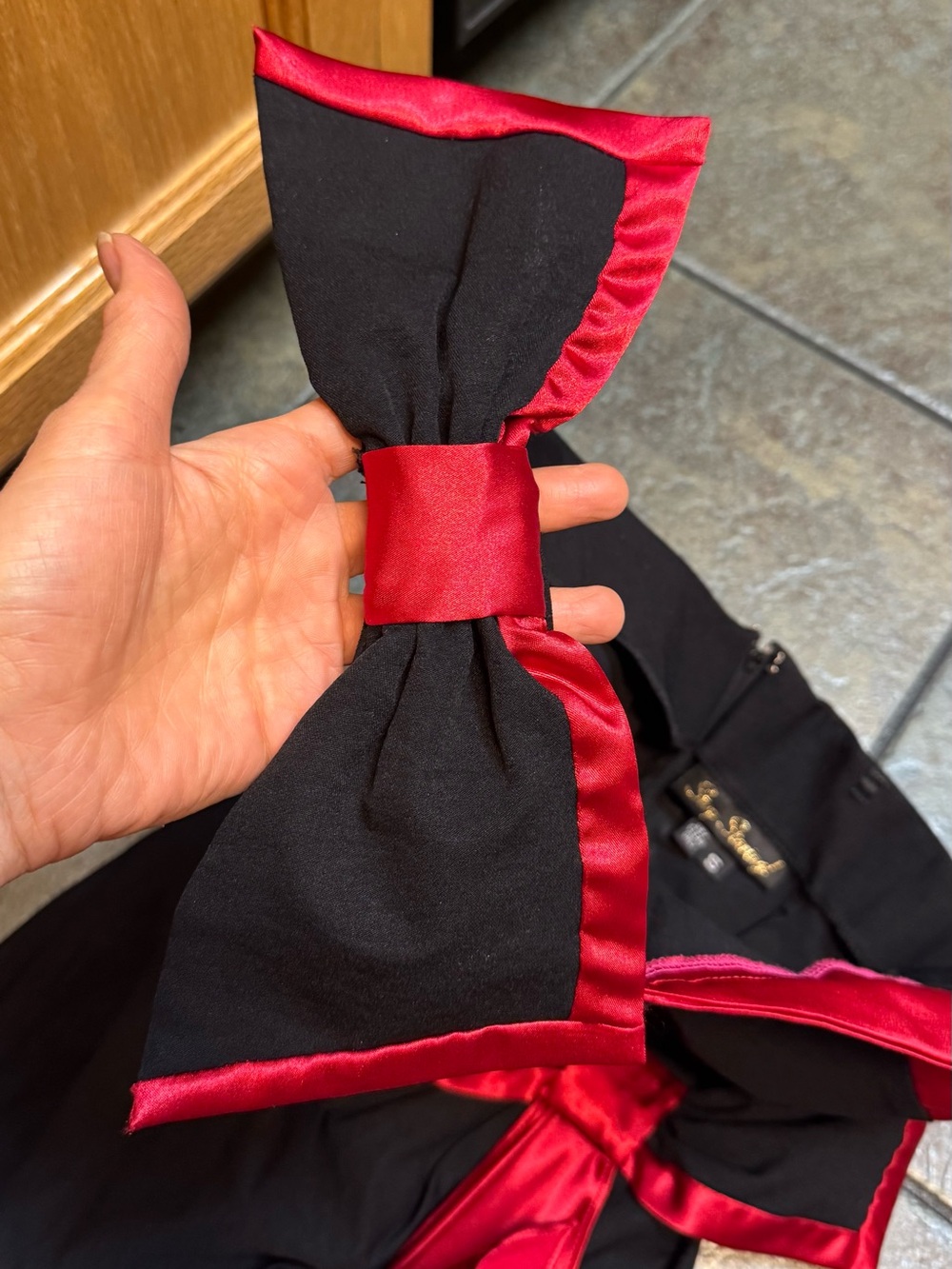 Stop Staring Black One-Shoulder Sheath Dress with Red Trim & Ruffle S - Picture 10 of 11
